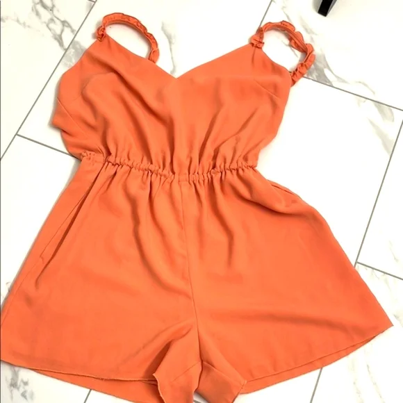 Wilfred Melodie Romper Shorts Size S Ruffles Lined  V Neckline Tawny Orange - Picture 13 of 14